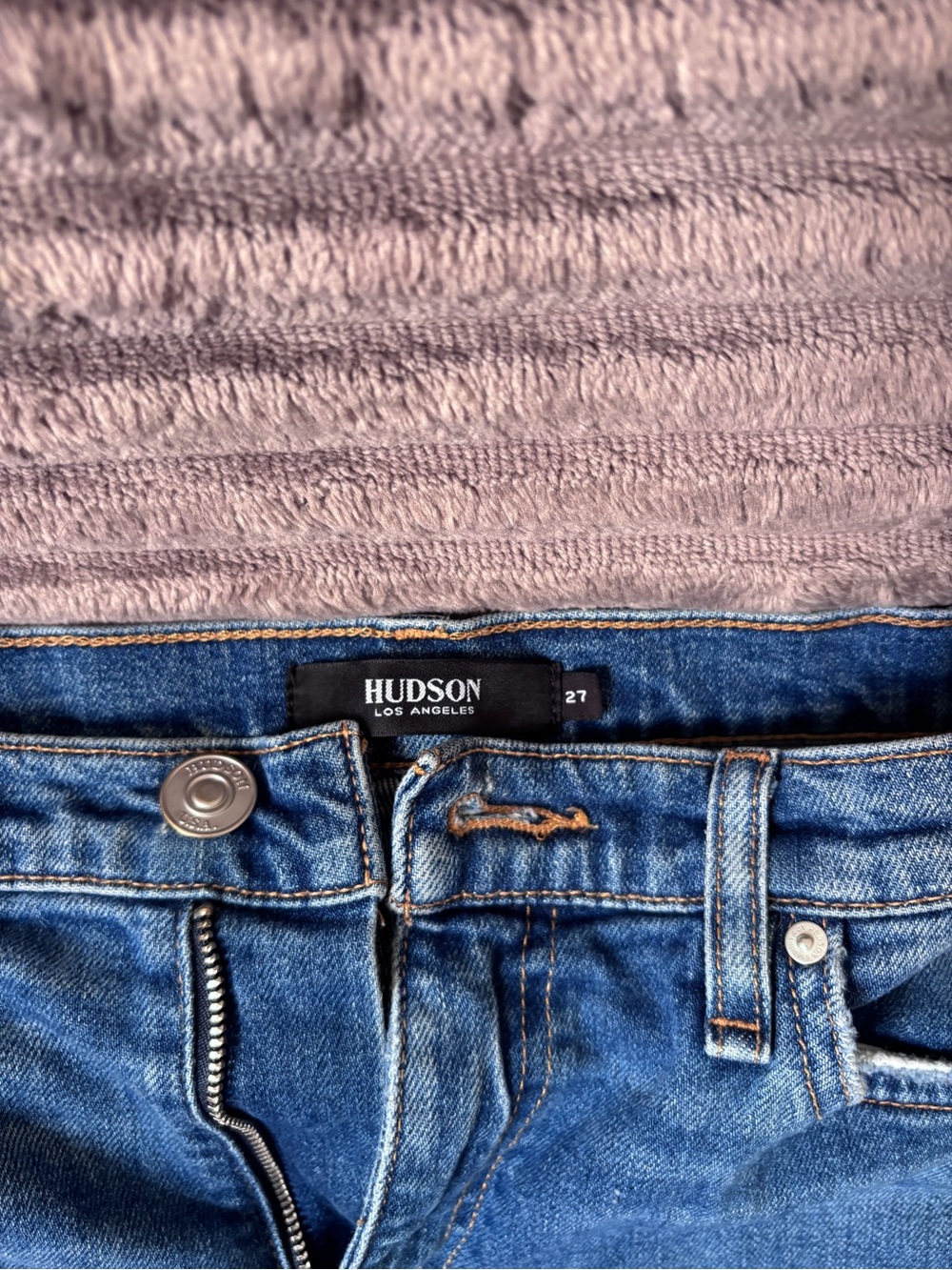 Hudson Remi Straight Crop Women’s Jeans with frayed raw hem … - Picture 3 of 4